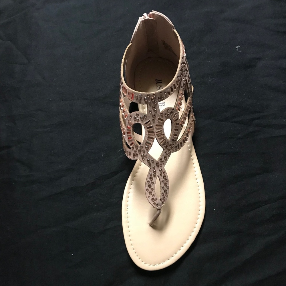Flat Sandal